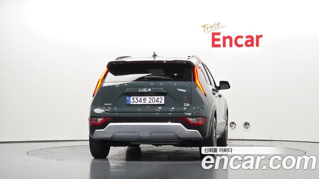 Kia Niro 2023 — photo 4