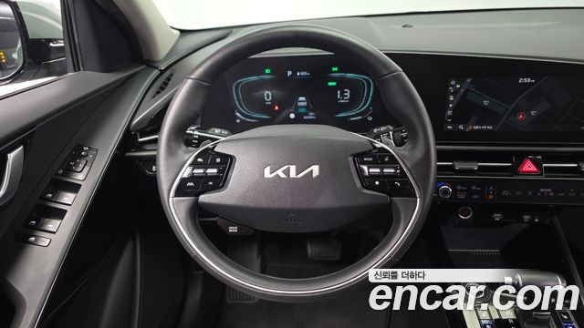 Kia Niro 2023 — photo 19