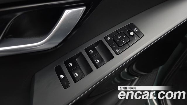 Kia Niro 2023 — photo 26