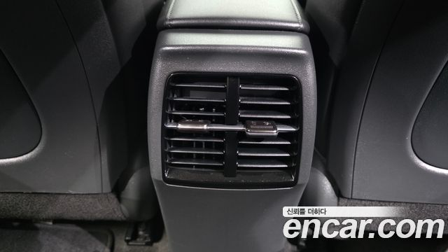 Kia Niro 2023 — photo 29