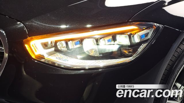 Mercedes-Benz S-Class 2022 — photo 8