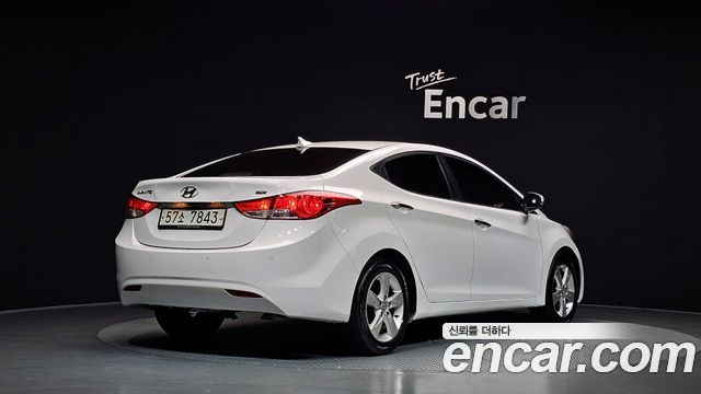 Hyundai AVANTE 2013 — photo 2