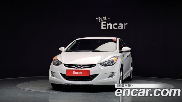 Hyundai AVANTE 2013 — photo 3