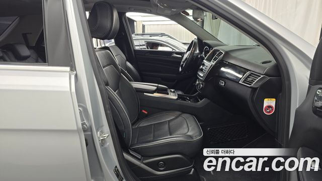 Mercedes-Benz M-class 2013 — photo 11