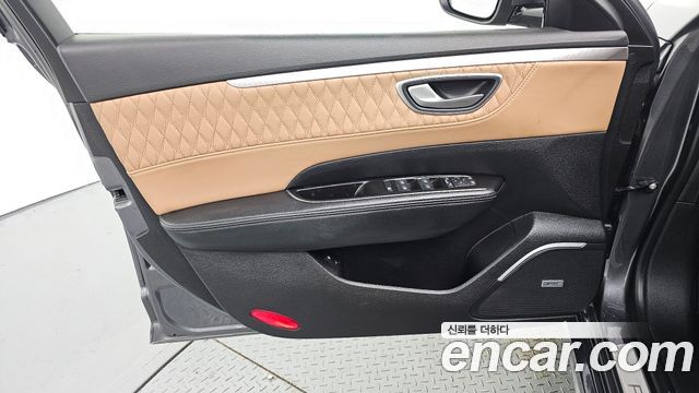 Renault Korea SM6 2021 — photo 14
