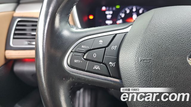 Renault Korea SM6 2021 — photo 32