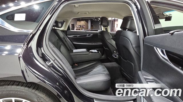 Genesis G80 2022 — photo 18