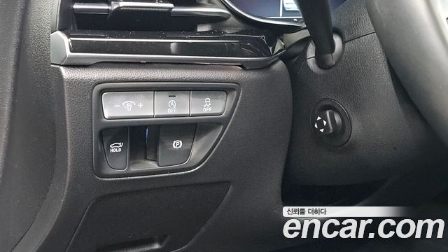 Genesis G80 2022 — photo 21
