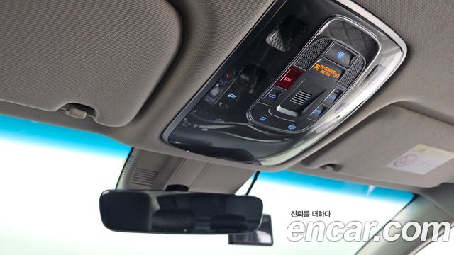 Genesis G80 2022 — photo 28