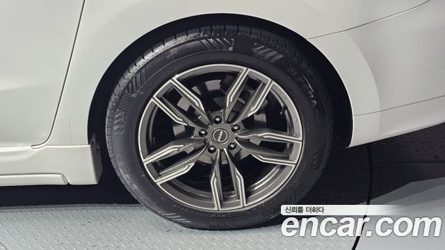 Kia Canival 2015 — photo 7