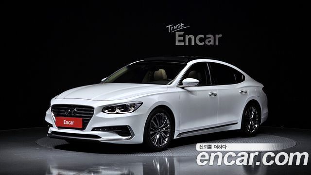 Hyundai Grandeur 2018 — photo 1