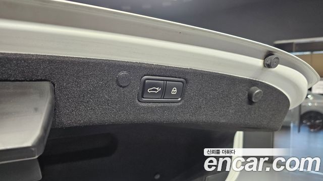 Hyundai Grandeur 2018 — photo 26