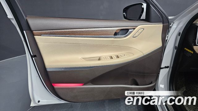 Hyundai Grandeur 2018 — photo 14