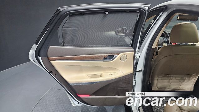 Hyundai Grandeur 2018 — photo 15