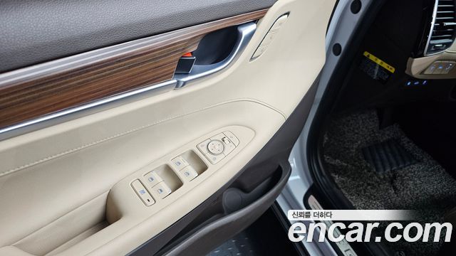 Hyundai Grandeur 2018 — photo 27