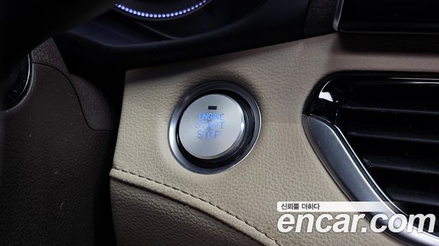 Hyundai Grandeur 2018 — photo 28