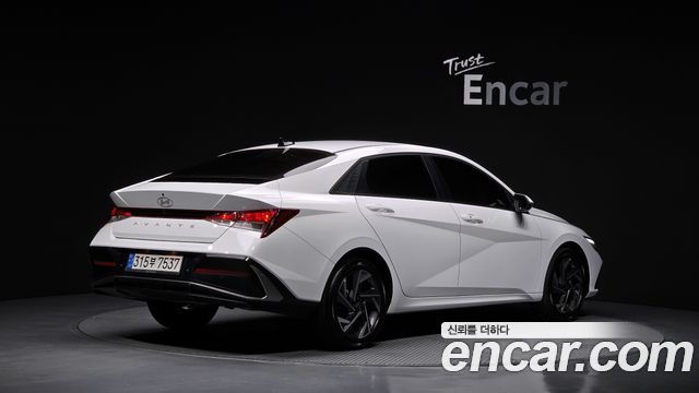 Hyundai AVANTE 2025 — photo 2