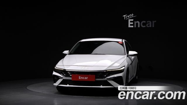 Hyundai AVANTE 2025 — photo 3
