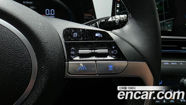 Hyundai AVANTE 2025 — photo 30