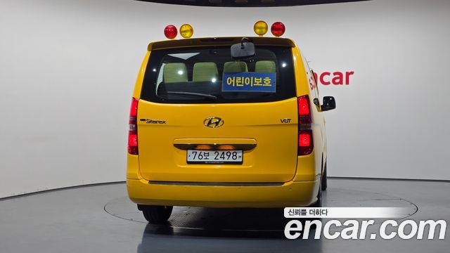Hyundai Starex 2015 — photo 4