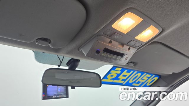 Hyundai Starex 2015 — photo 21