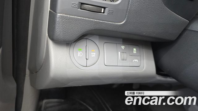 Hyundai Starex 2015 — photo 22
