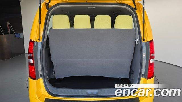 Hyundai Starex 2015 — photo 26