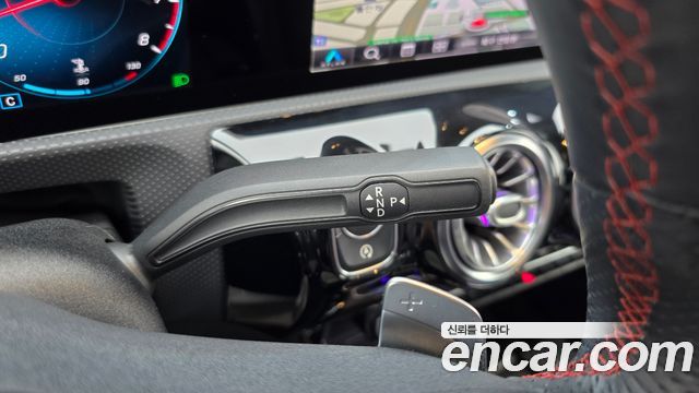 Mercedes-Benz CLA-Class 2020 — photo 12