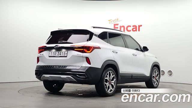 Kia Seltos 2020 — photo 2