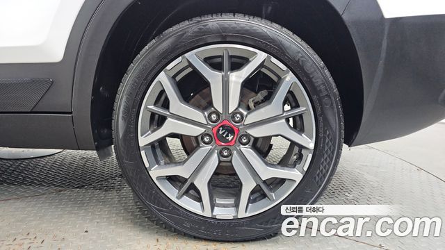 Kia Seltos 2020 — photo 7