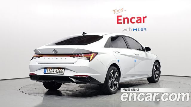 Hyundai AVANTE 2021 — photo 2