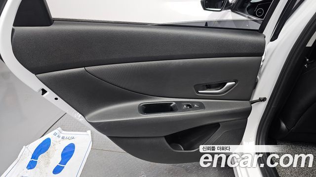 Hyundai AVANTE 2021 — photo 15