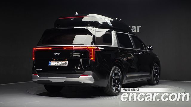 Kia Canival 2024 — photo 2