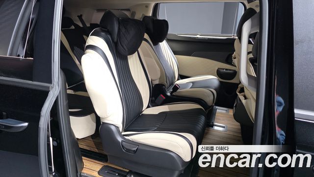 Kia Canival 2024 — photo 18