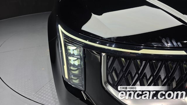 Kia Canival 2024 — photo 8