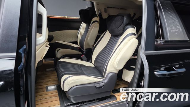 Kia Canival 2024 — photo 16