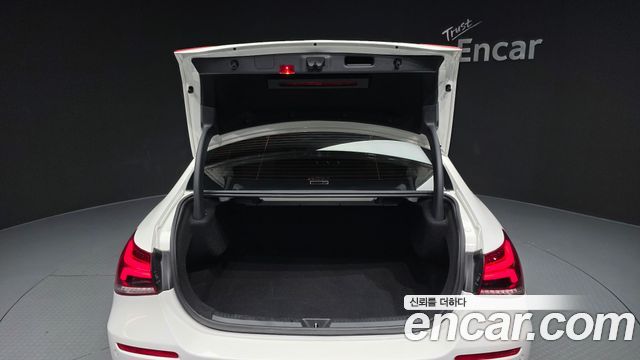 Mercedes-Benz A-Class 2020 — photo 26