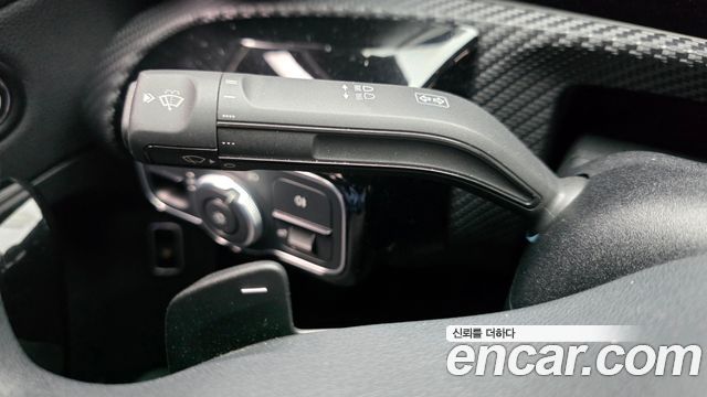 Mercedes-Benz A-Class 2020 — photo 30