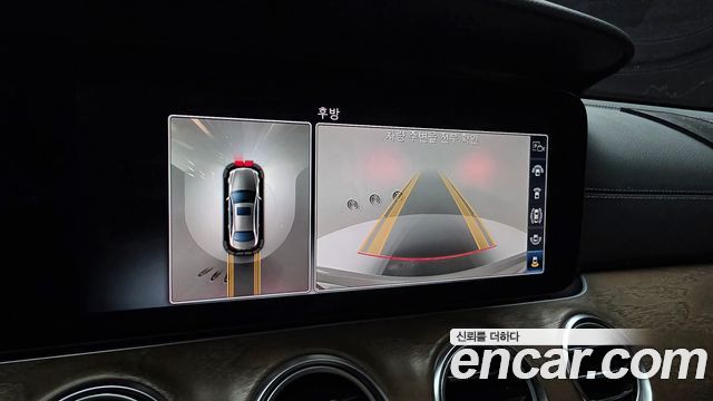 Mercedes-Benz E-Class 2018 — photo 21