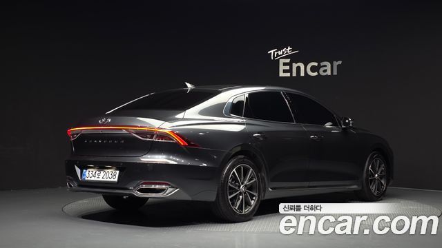 Hyundai Grandeur 2023 — photo 2