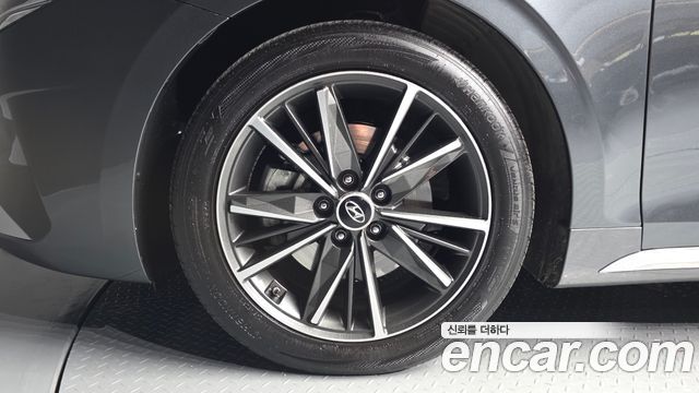 Hyundai Grandeur 2023 — photo 5