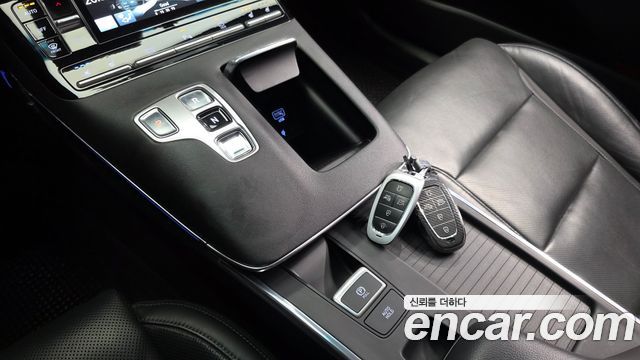 Hyundai Grandeur 2023 — photo 9