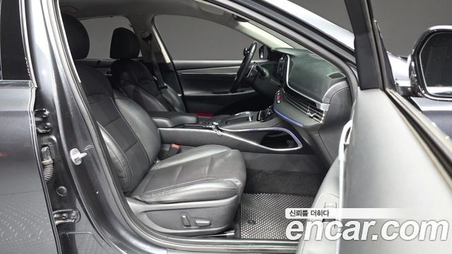Hyundai Grandeur 2023 — photo 11