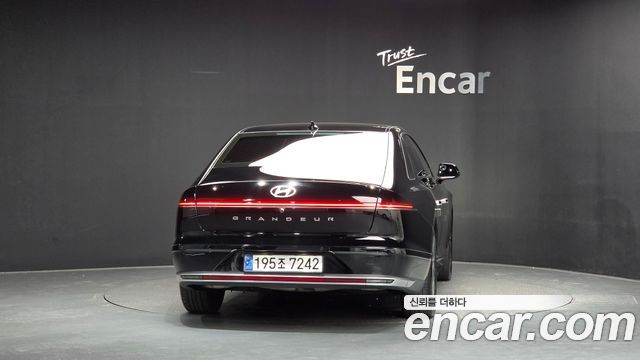 Hyundai Grandeur 2023 — photo 4