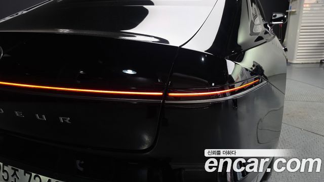 Hyundai Grandeur 2023 — photo 9