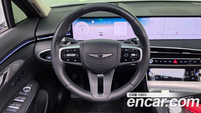 Genesis GV70 2025 — photo 12