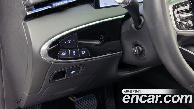 Genesis GV70 2025 — photo 15
