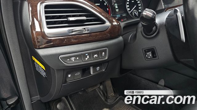 Genesis EQ900 2016 — photo 17