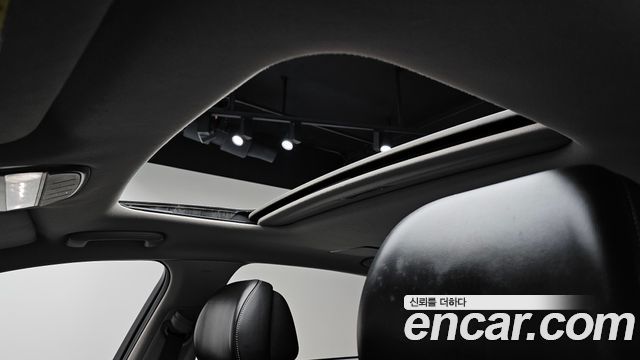 Genesis EQ900 2016 — photo 19