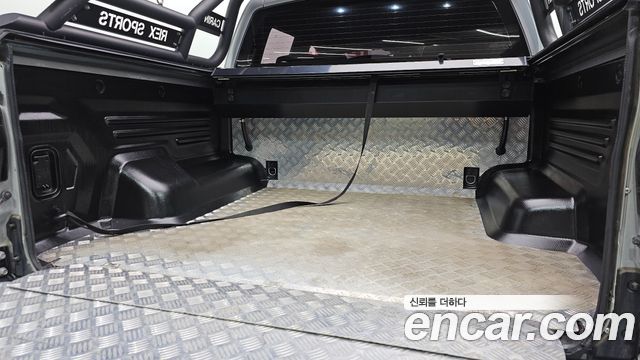 KG Mobility Rexton 2020 — photo 20